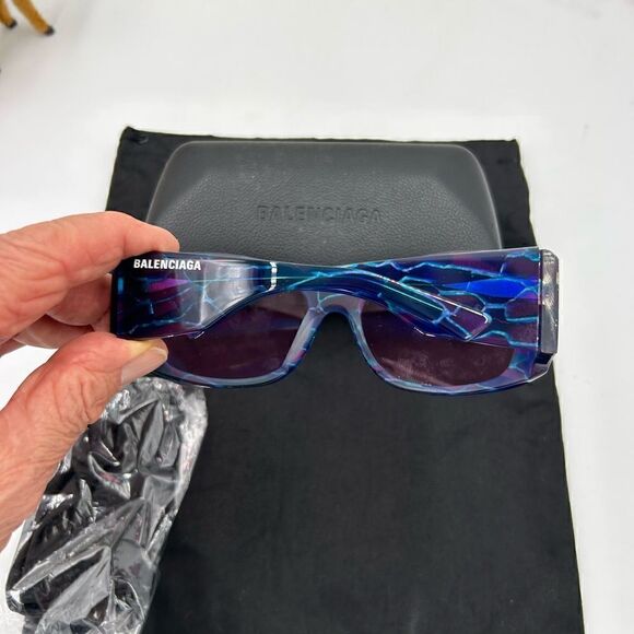 Unisex Balenciaga, wraparound, sunglasses made in Italy main image 6